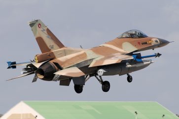 Israeli warplane