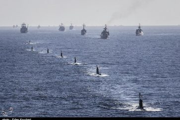 Military parades of the Iranian armed forces in Bandar Abbas