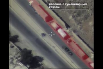 Footage shows a militants' pickup vehicle carrying a large-caliber mortar next to the convoy