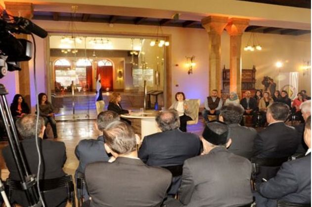 Presidential Political and Media Advisor Dr. Bouthaina Shaaban addressing media forum