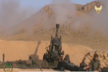 Lebanese army artillery