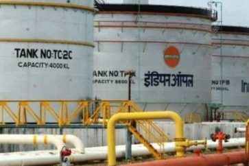 India oil storage