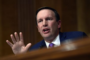 Mike Pompeo, Chris Murphy