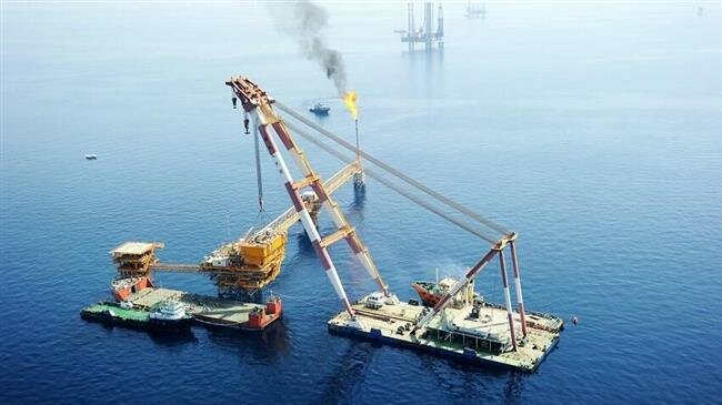 iran_crane_vessel