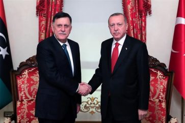 f1e740ba065c47d2a11e4d414f090710_18