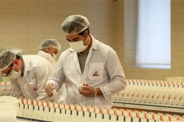 Iranian medical staff