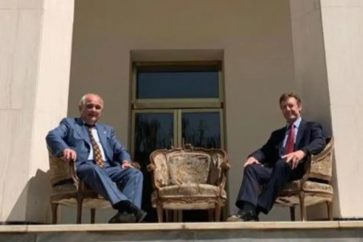 Russian, British envoys photo