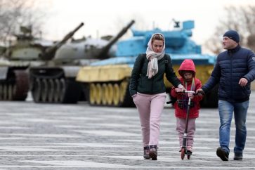 ukraine-colour-super-tease