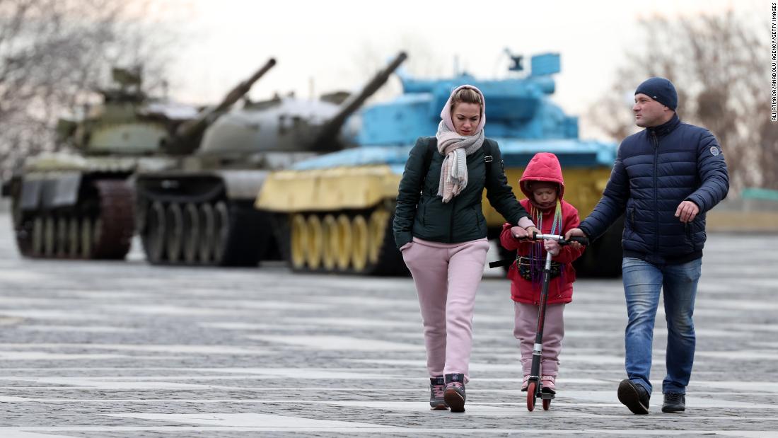 ukraine-colour-super-tease