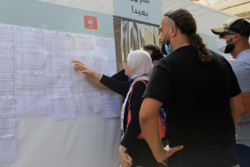 Lebanese expatriates vote