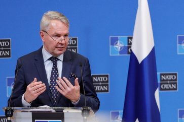 202f890d-a0f2-47ef-b5be-f258be650332