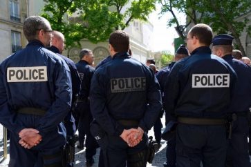 d5a238e7-b44d-4191-b8a2-65e07b4ababa