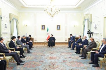 Raisi Chinese delegation