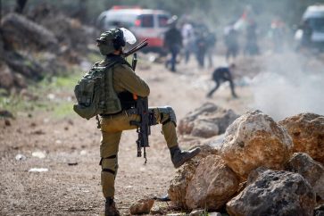 Israeli occupation soldier Palestine