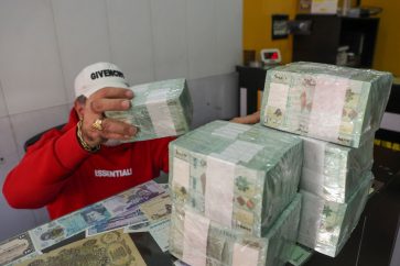 Lebanese currency Lira