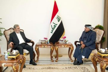 Former Iraqi Prime Minister, Adel Abdul-Mahdi, welcomes the Secretary-General of the Islamic Jihad Movement, Ziyad al-Nakhala, on Thursday April 13, 2023.