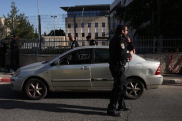 Israeli occupation police at the scene of shooting at Sheikh Jarrah neighborhood in Al-Quds (Tuesday, April18, 2023).