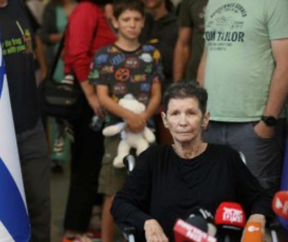 photo_5891089311015747424_y