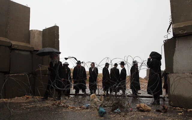 Haredi Israelis south Lebanon