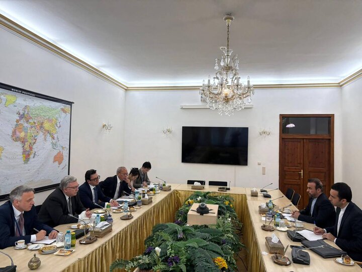 Iranian, Russian, Chinese trilateral nuclear meeting