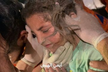 The occupation commits a massacre by bombing a school housing displaced persons in Gaza