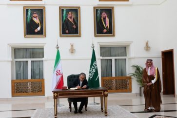 Foreign Minister Abbas Araghdi counterpart, Faisal bin Farhan Al Saud, in Jeddah, May 10, 2025.