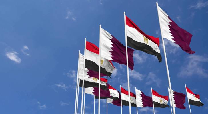 Flags of Egypt and Qatar