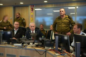 Netanyahu, Katz and Zamir observing attack on Yemen