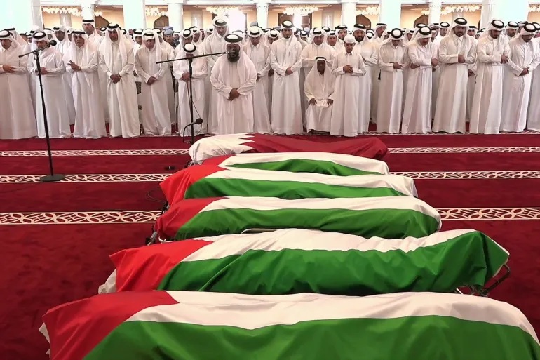 manar-5bb87e4b921fa1a8