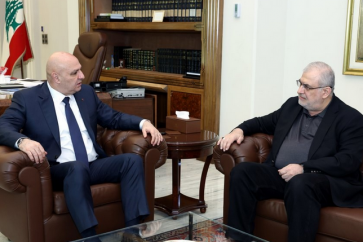 President Aoun welcomes MP Raad at Baabda Palace (Photo from Archive)